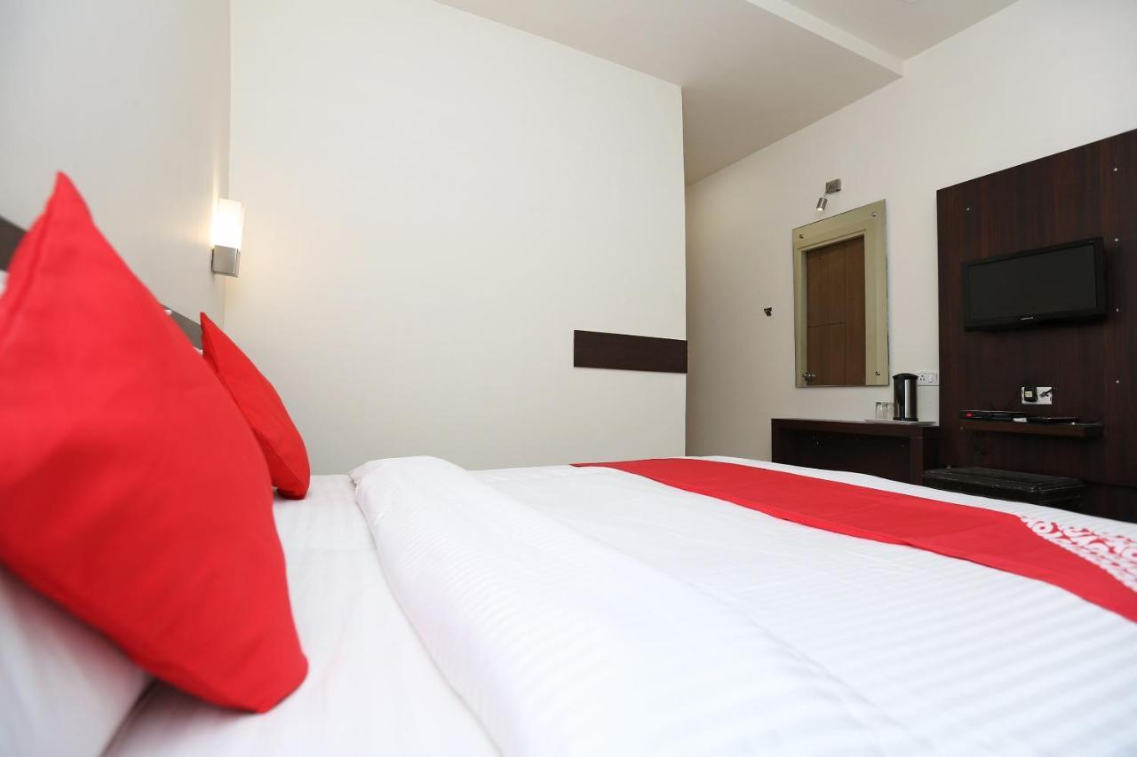 Shree Residency Hotel